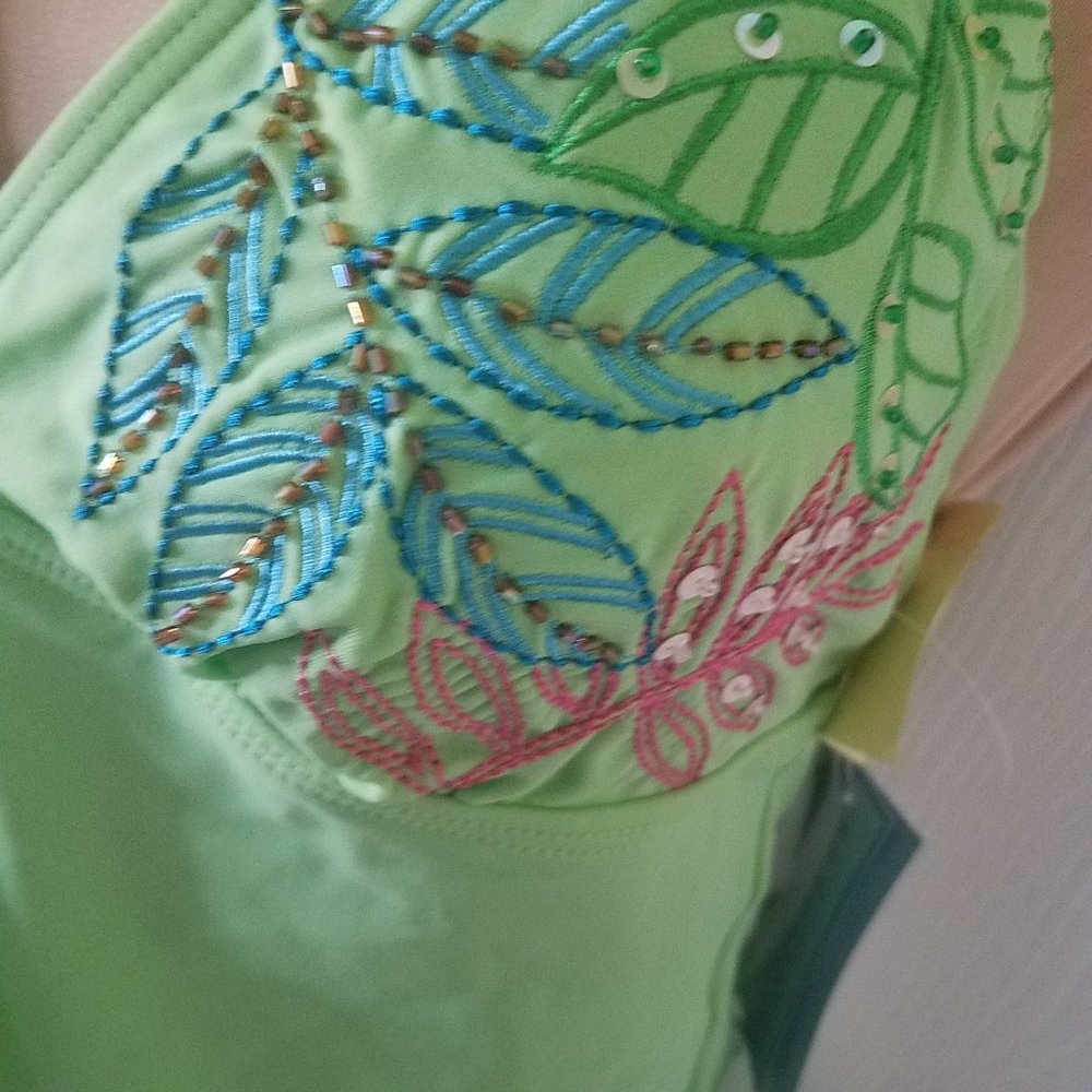 Beach Bay 2 pc swimwear - Picture 2 of 11